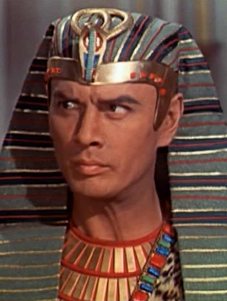 Cropped screenshot of Yul Brynner as Ramses from the trailer for the film T...
